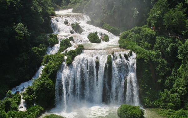 DH Villas - Escursione nella cascata delle Marmore 
