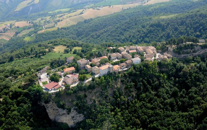 DH Villas - Smerillo e la natura