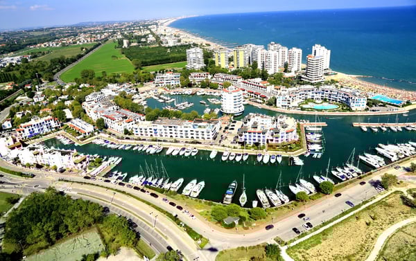 DH Villas - Misano Adriatico and a summer full of fun